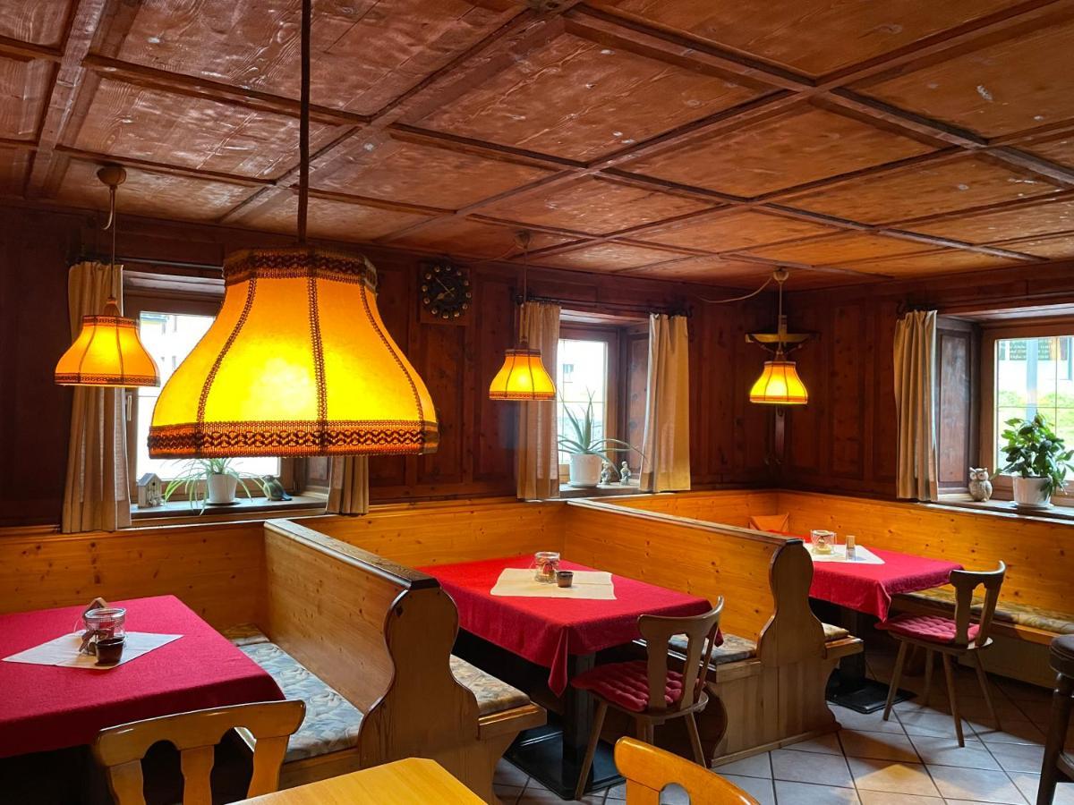 Goldener Adler Acomodação com café da manhã Scharnitz Exterior foto