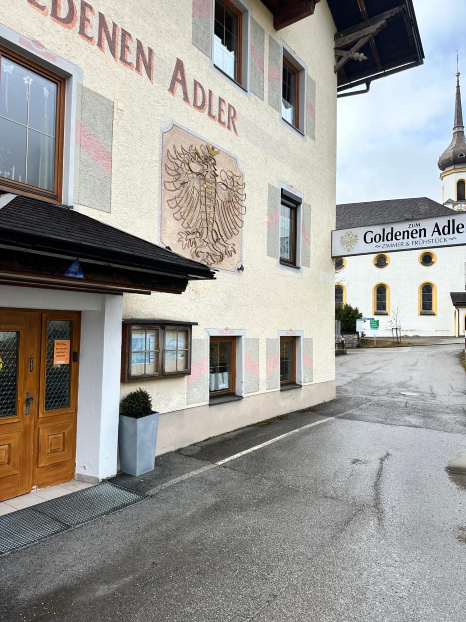 Goldener Adler Acomodação com café da manhã Scharnitz Exterior foto